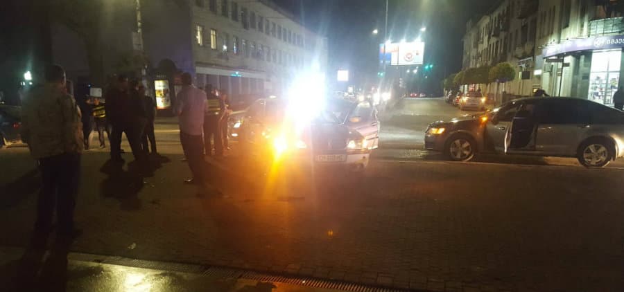 ზუგდიდში კიდევ ერთი ავტოსაგზაო შემთხვევა მოხდა [ფოტო]