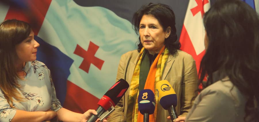 სალომე ზურაბიშვილი – არ ვაპირებ ვალის პროცენტის გადახდას, რადგან არჩევნებზე 10 პროცენტს კი არა, 70 პროცენტს ავიღებ