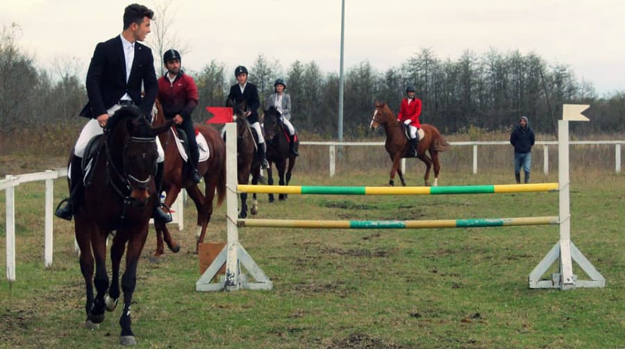 ფოთში ცხენოსნობაში შეჯიბრი გაიმართა