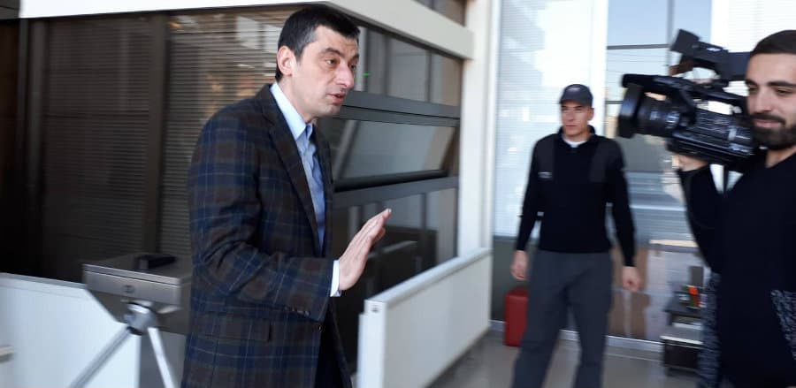 შს მინისტრმა ზუგდიდში მუნიციპალიტეტების ხელმძღვანელებთან შეხვედრა გამართა