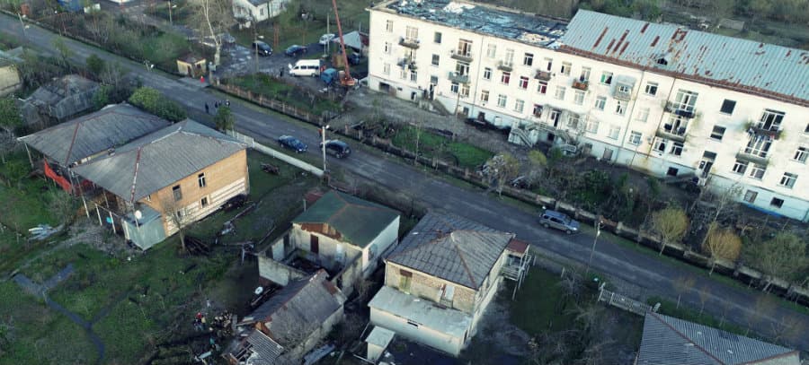 სენაკში სტიქიის სალიკვიდაციო სამუშაოები ინტენსიურ რეჟიმში მიმდინარეობს