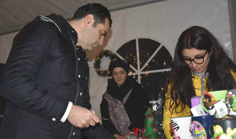 “სჭირდებოდა, თუ არა, ყველა მეწრამისგან შეიძინა სხვადასხვა სახის პროდუქცია”-[დღის ფოტო]