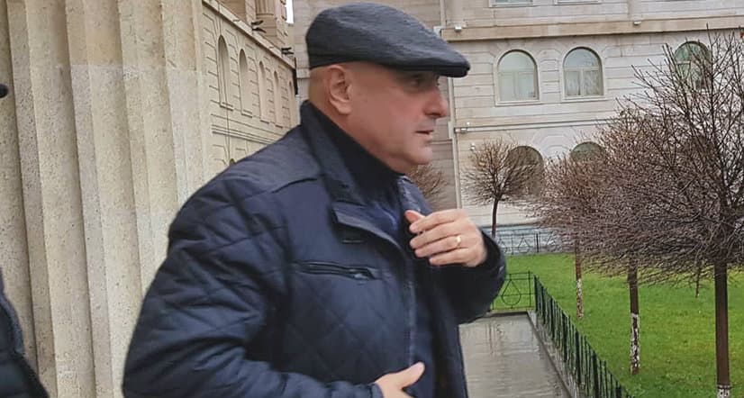 სამეგრელოს ყოფილ გუბერნატორ ლევან შონიას 5 000-ლარიანი გირაო შეეფარდა