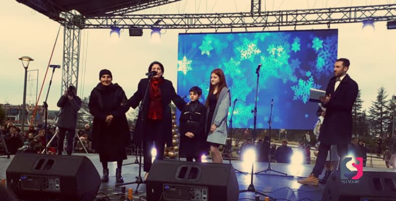 სალომე ზურაბიშვილმა გიგა ოთხოზორიას ოჯახს „სამოქალაქო თავდადებისათვის“ მედალი გადასცა
