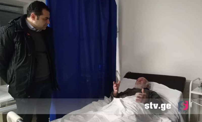 სამეგრელოს გუბერნატორმა ოკუპანტების მიერ გათავისუფლებული გიგლა მიქავა მოინახულა