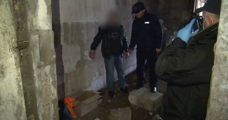 პირი, რომელმაც ზუგდიდში ტურისტებს ზურგჩანთები მოპარა, სარფში დააკავეს