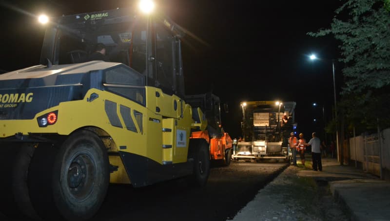 ზუგდიდში გზების რეაბილიტაცია აქტიურად მიმდინარეობს