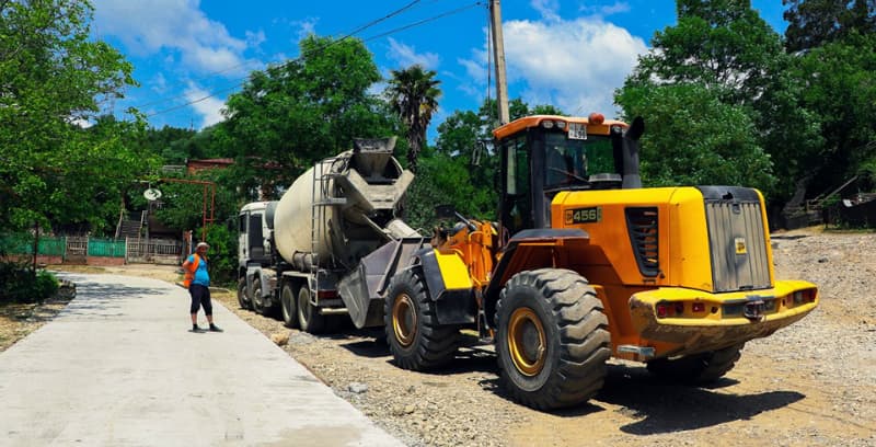 სენაკში საავტომობილო გზები რეაბილიტირდება