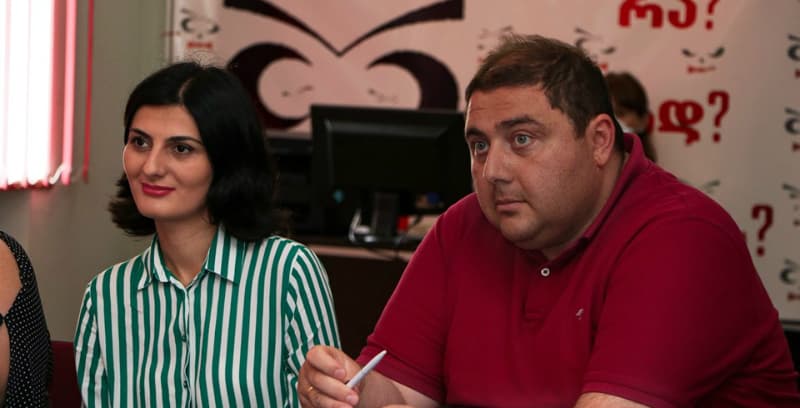 ნატოსა და ევროკავშირის შესახებ საინფორმაციო ცენტრმა სენაკში შეხვედრა გამართა