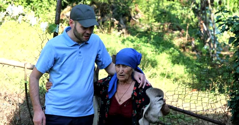 ზუგდიდის მერის მოადგილე სოციალურად დაუცველი ოჯახების მდგომარეობას გაეცნო