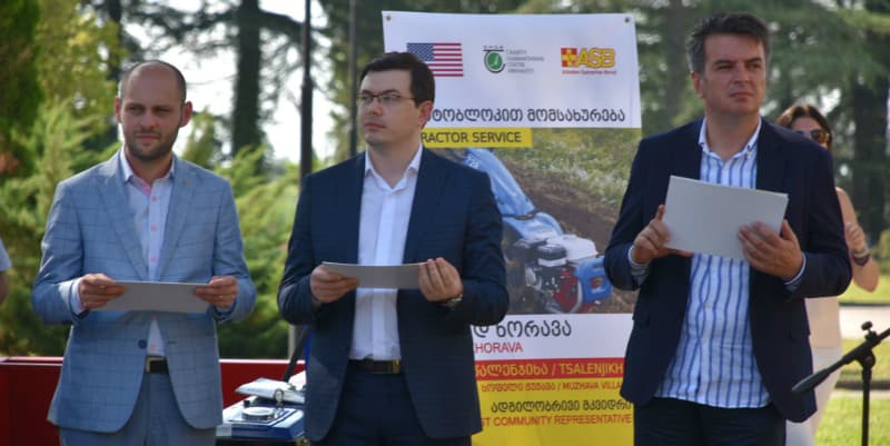 ASB საქართველო“-მ მეწარმეებს ინვენტარი და მანქანა დანადგარები გადასცა