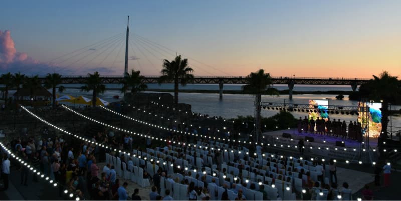 ანაკლიის ისტორიული ციხის ტერიტორიაზე მეგრული ფოლკლორის საერთაშორისო ფესტივალი გაიმართა