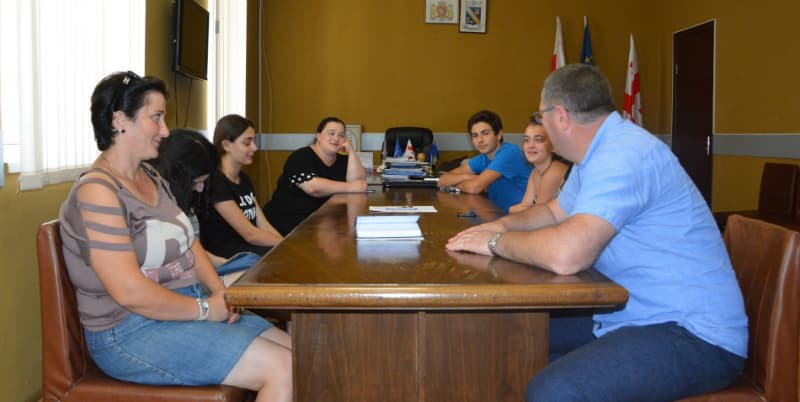 ჩხოროწყუდან 5 ახალგაზრდა მოლდოვაში გაემგზავრება