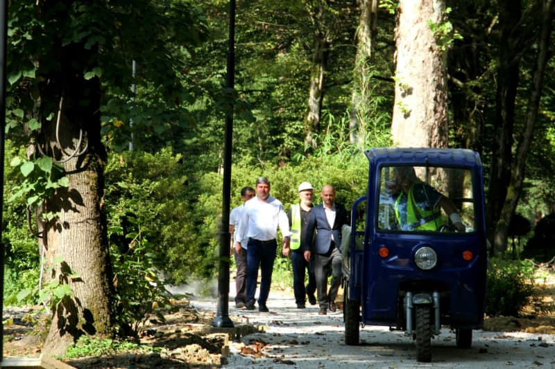 11 მაისიდან, ზუგდიდის ბოტანიკური ბაღი ვიზიტორებს წლის ბოლომდე უფასოდ უმასპინძლებს