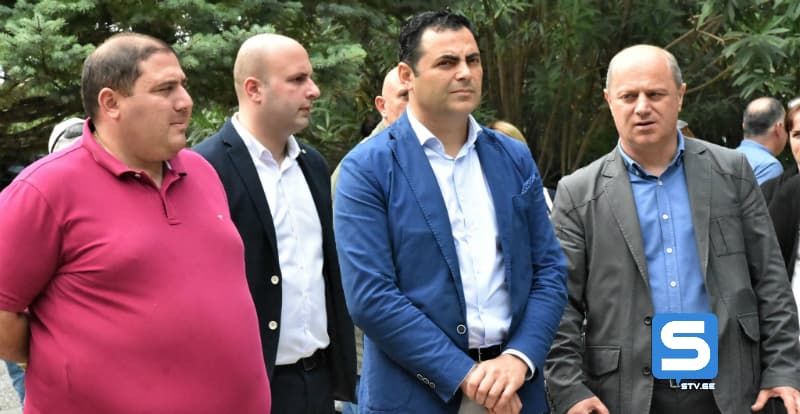 საქართველოს ეროვნული გმირის, ჟიული შარტავას ბიუსტი გვირგვინით შეამკეს