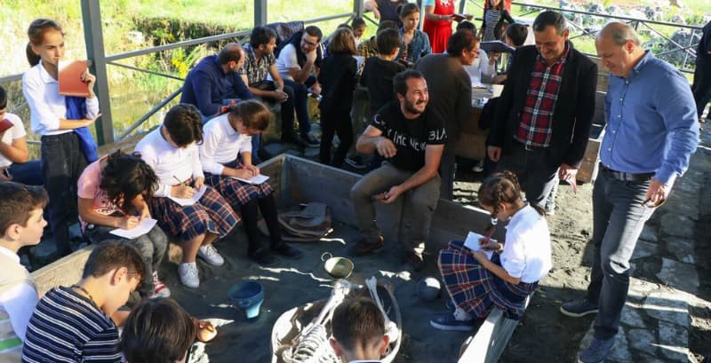 სენაკში საგანმანათლებლო პროექტი ,,საბავშვო არქოლოგია’’ დაიწყო