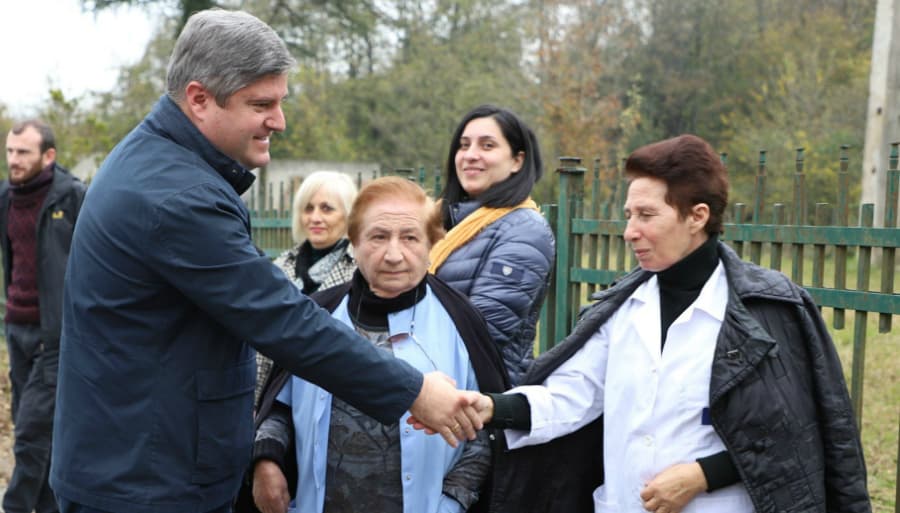 ზუგდიდის მუნიციპალიტეტში, პროექტ ,,ღია შეხვედრების“ ფარგლებში, მოსახლეობასთან შეხვედრები დაიწყო