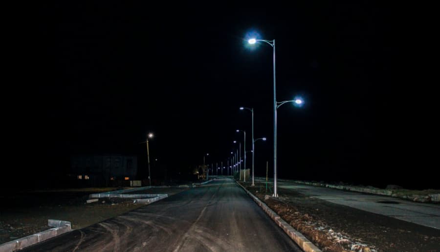 ფოთში, კუნძულის სანაპირო ზოლზე განათების სისტემის მოწყობის სამუშაოები დასრულდა