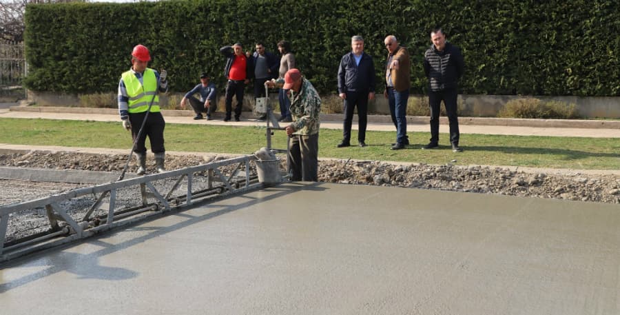 ჭკადუაშში სავტომობილო გზის რეაბილიტაცია მიმდინარეობს