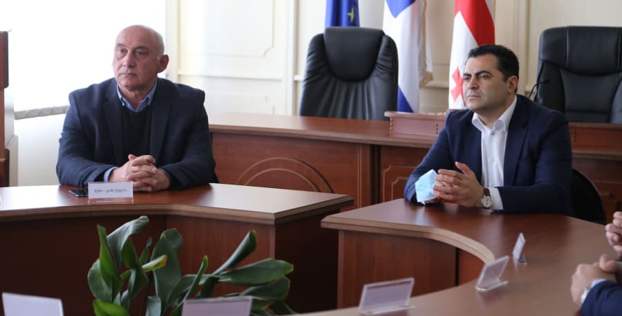 ალექსანდრე მოწერელია ხობში დროებითი სამუშაო ჯგუფის წევრებს შეხვდა