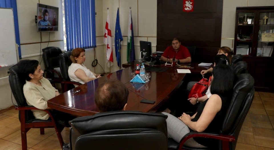 სენაკის მერი საზოგადოებრივი ჯანდაცვის ცენტრის წარმომადგენლებს შეხვდა