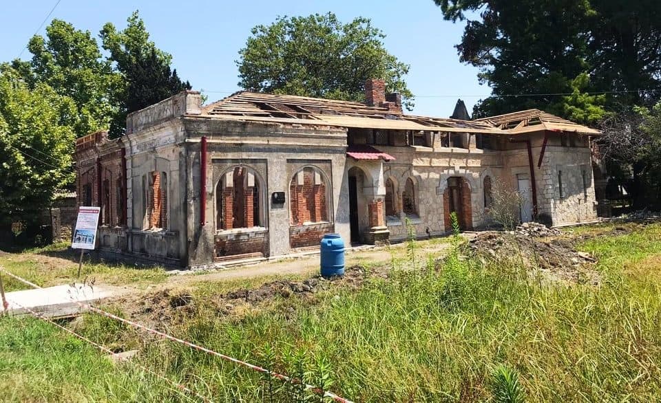 ფოთში კულტურული მემკვიდრეობის ორი ძეგლის რეაბილიტაცია დაიწყო