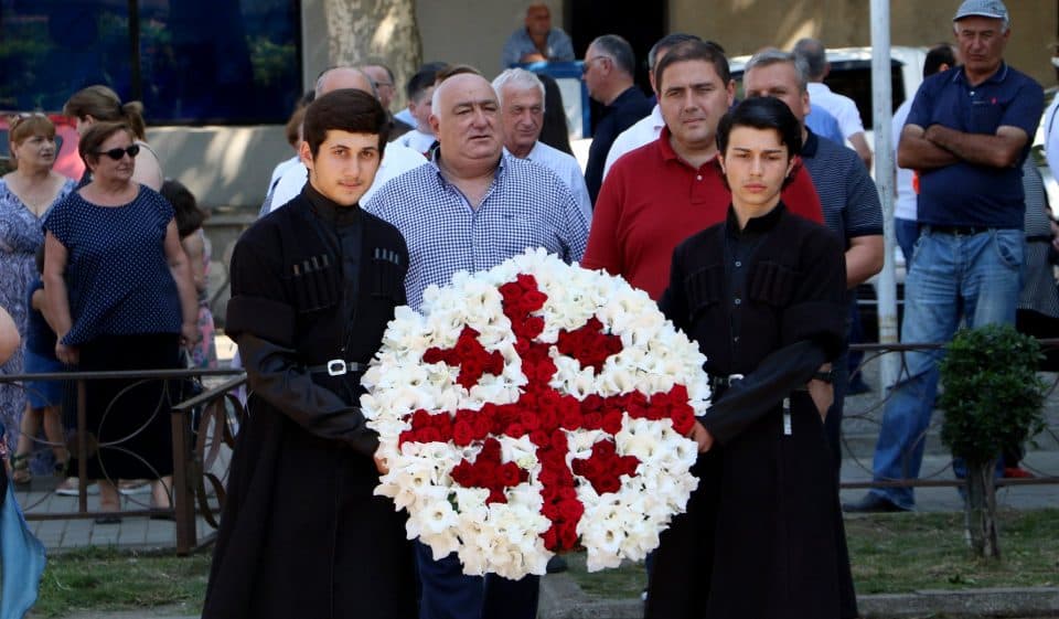 სენაკში, 2008 წლის აგვისტოს ომის გმირებს პატივი მიაგეს