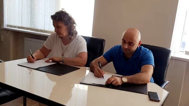 იურიდიულ ფირმა “გეთო ფროჯექთსა” და ზუგდიდის სახელმწიფო სასწავლო უნივერსიტეტს შორის ურთიერთთანამშრომლობის მემორანდუმი გაფორმდა