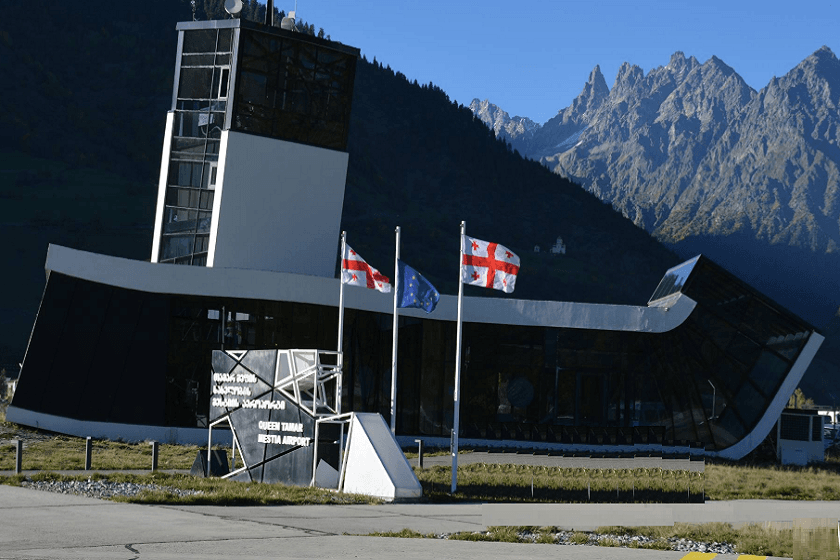 მესტიის მიმართულებით ფრენები განახლდა