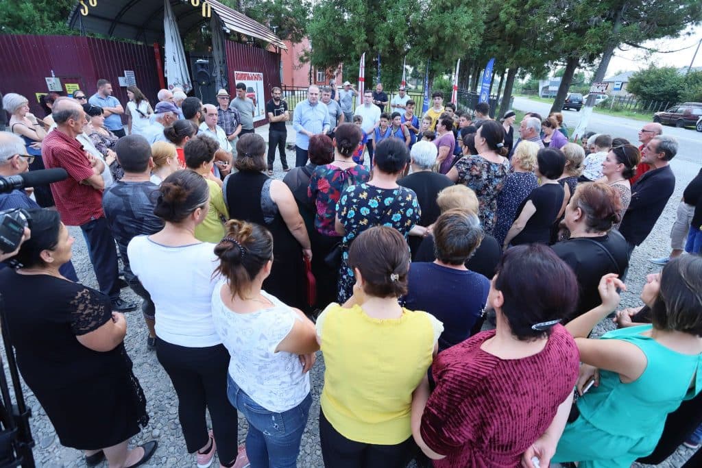 ირაკლი ჩიქოვანი: გასული წლის ანალოგიური პერიოდის მაჩვენებეთან შედარებით 81%-ით მეტი თხილია ექსპორტირებული - image 2