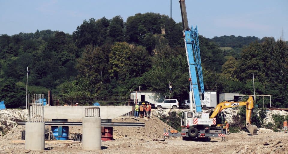 ხობის მუნიციპალიტეტის სოფელ ხიბულაში ხიდი შენდება