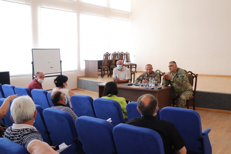 ხობში, აქტიური რეზერვის შესახებ საინფორმაციო შეხვედრა გაიმართა