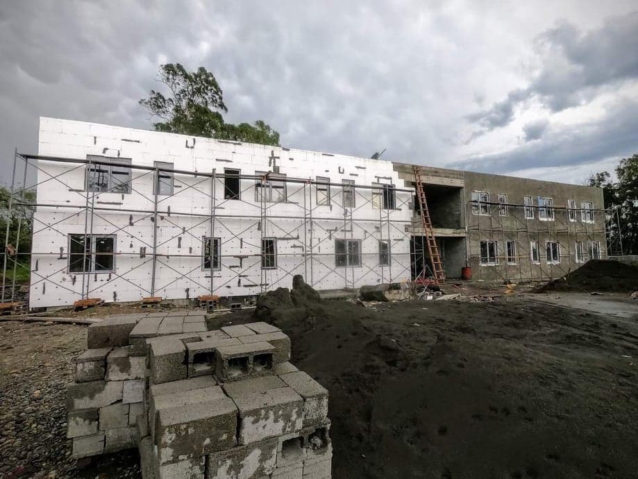 ზუგდიდის მუნიციპალიტეტის სოფელ დარჩელის №1 საჯარო სკოლის მშენებლობა წლის ბოლომდე დასრულდება