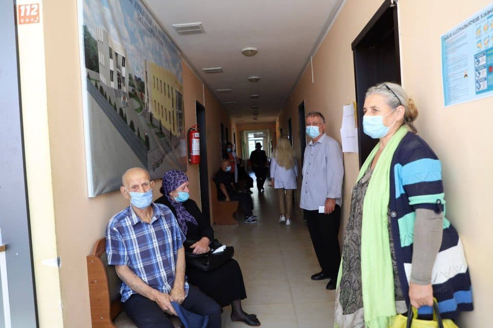 ზუგდიდში ომის ვეტერანებისთვის უფასო გამოკვლევები ჩტარდა