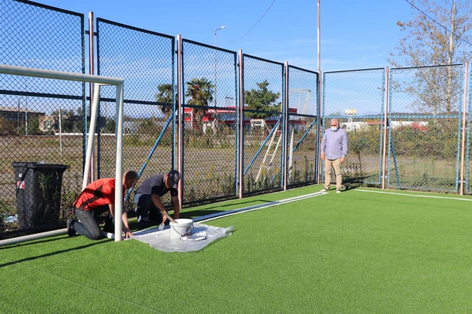 ხობში მინი სპორტული სტადიონის რეაბილიტაცია მიმდინარეობს