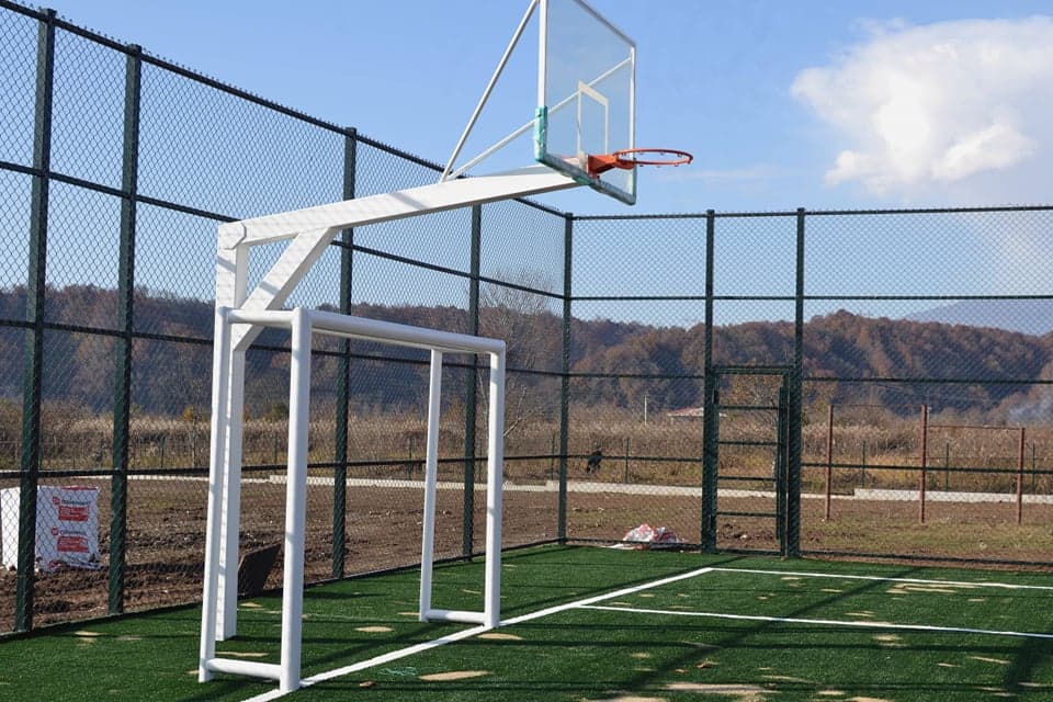 წალენჯიხაში, 150 მოსწავლეზე გათვლილი საჯარო სკოლის მშენებლობა აქტიურად მიმდინარეობს - image 2