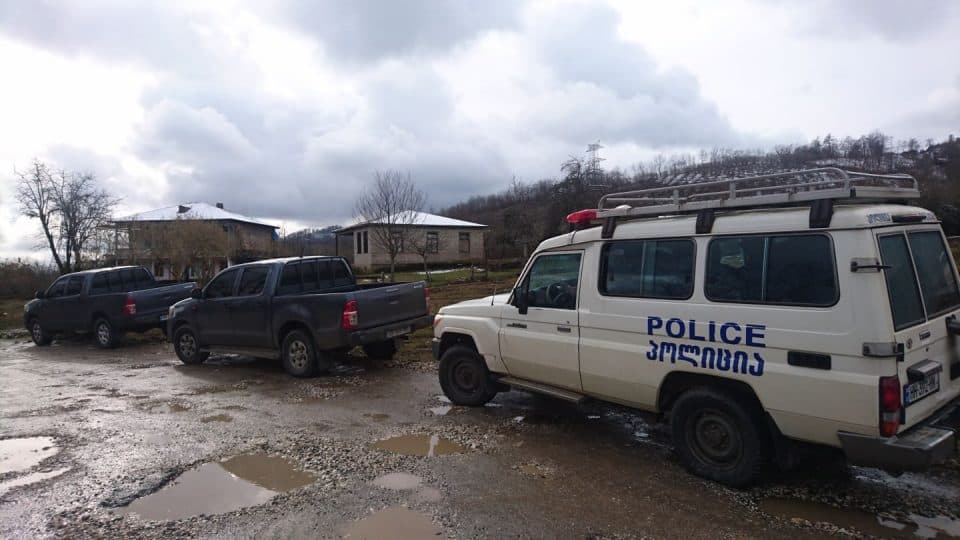 ხმაურია ამ წუთებში წალენჯიხის მუნიციპალიტეტის სოფელ ჭალეში