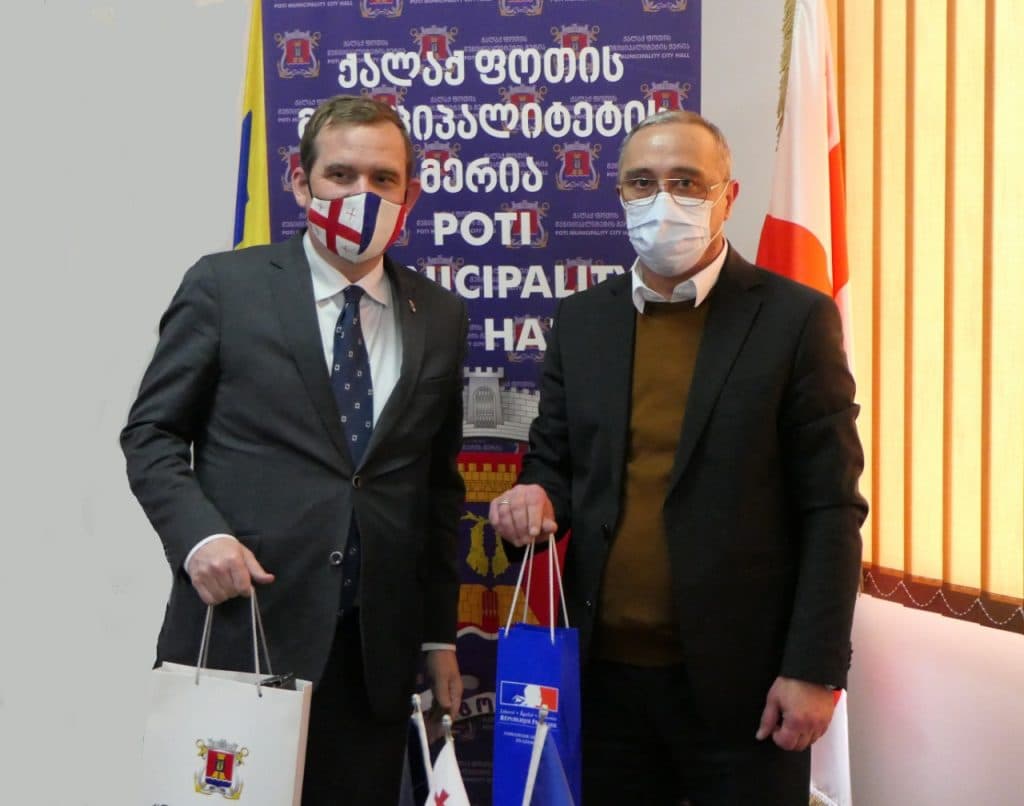 ფოთის მერმა საფრანგეთის ელჩს დიეგო კოლასს უმასპინძლა - image 2