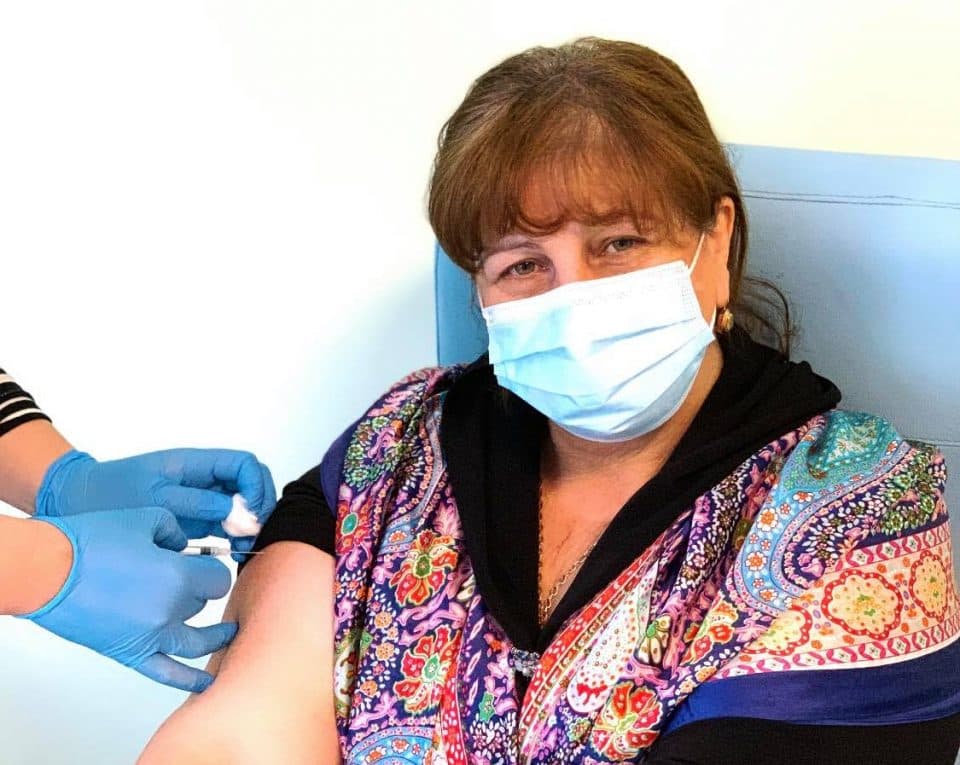 წალენჯიხის სკოლამდელი-სააღმზრდელო დაწესებულებათა მართვის ცენტრის დირექტორი „სინოფარმის“ ვაქცინით აიცრა