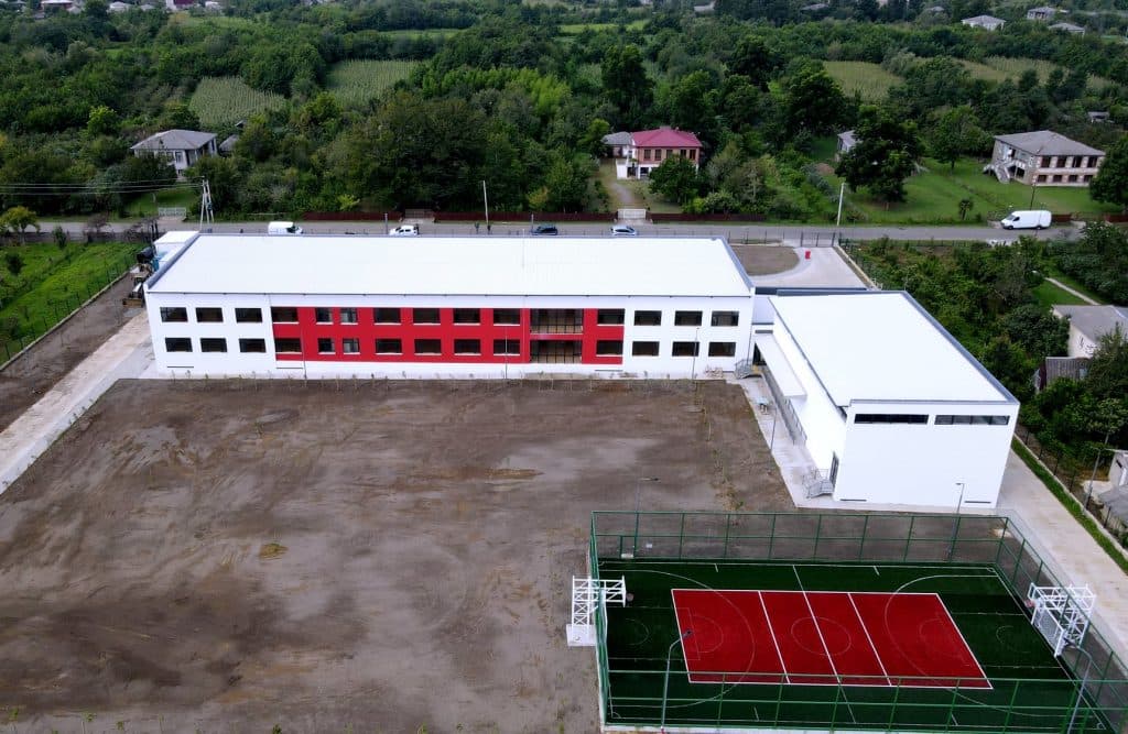 ქვემო ქვალონის ადმინისტრაციულ ერთეულში 300 მოსწავლეზე გათვლილი სკოლის მშენებლობა დასრულების ეტაპზეა - image 2