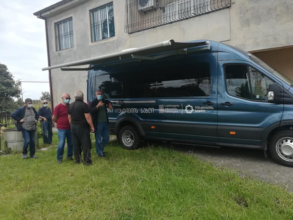 „მობილური იუსტიციის სახლი“-ს საპილოტე რეჟიმით დღეს სოფელ ცაიშში ისარგებლეს