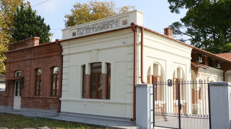 ფოთში სამხატვრო სასწავლებლის რეაბილიტაცია ფონდი „ქართუს“ მხარდაჭერით განხორციელდა