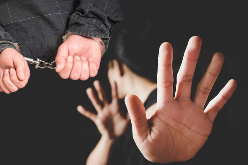 „ნაციონალური მოძრაობის“ წევრი, რომელსაც ტურისტი სექსუალურ შევიწროებაში სდებს ბრალს, მარტვილში დააკავეს