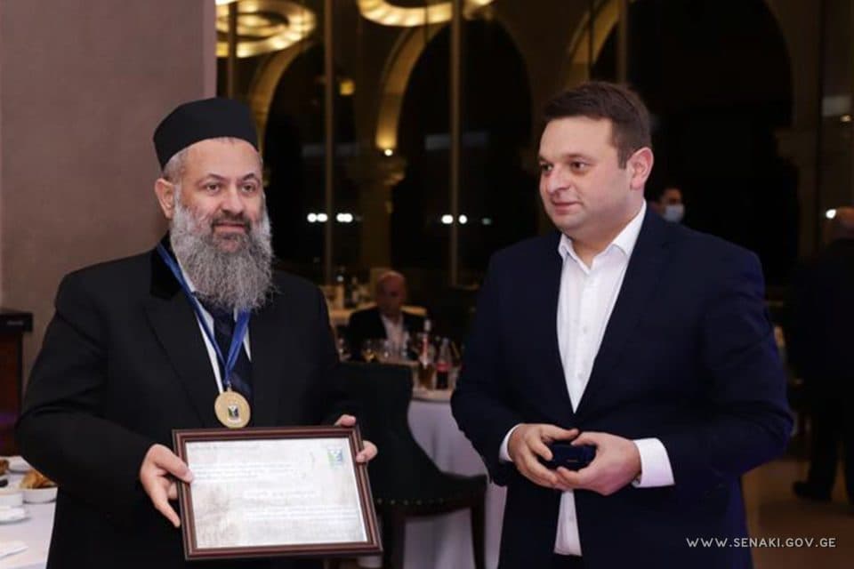 სენაკის მერმა იაკობ გაგულაშვილს სენაკის საპატიო მოქალაქის წოდება მიანიჭა