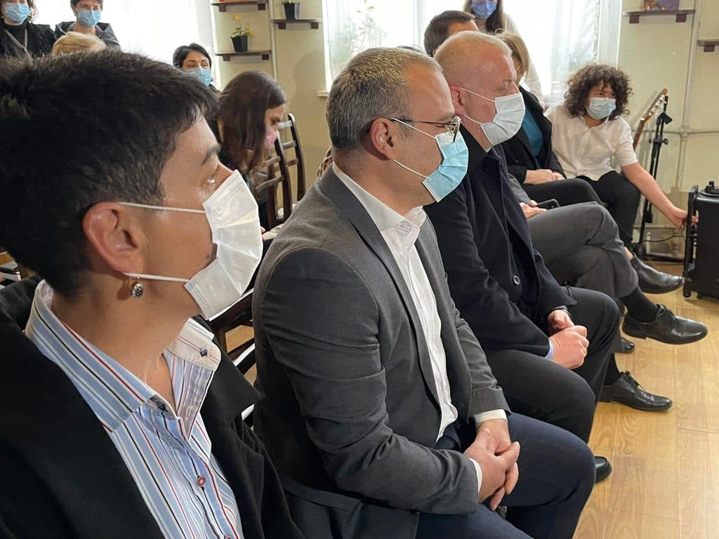 ზუგდიდის მეორე საჯარო სკოლაში „ავსტრიული კუთხე“ გაიხსნა - image 4