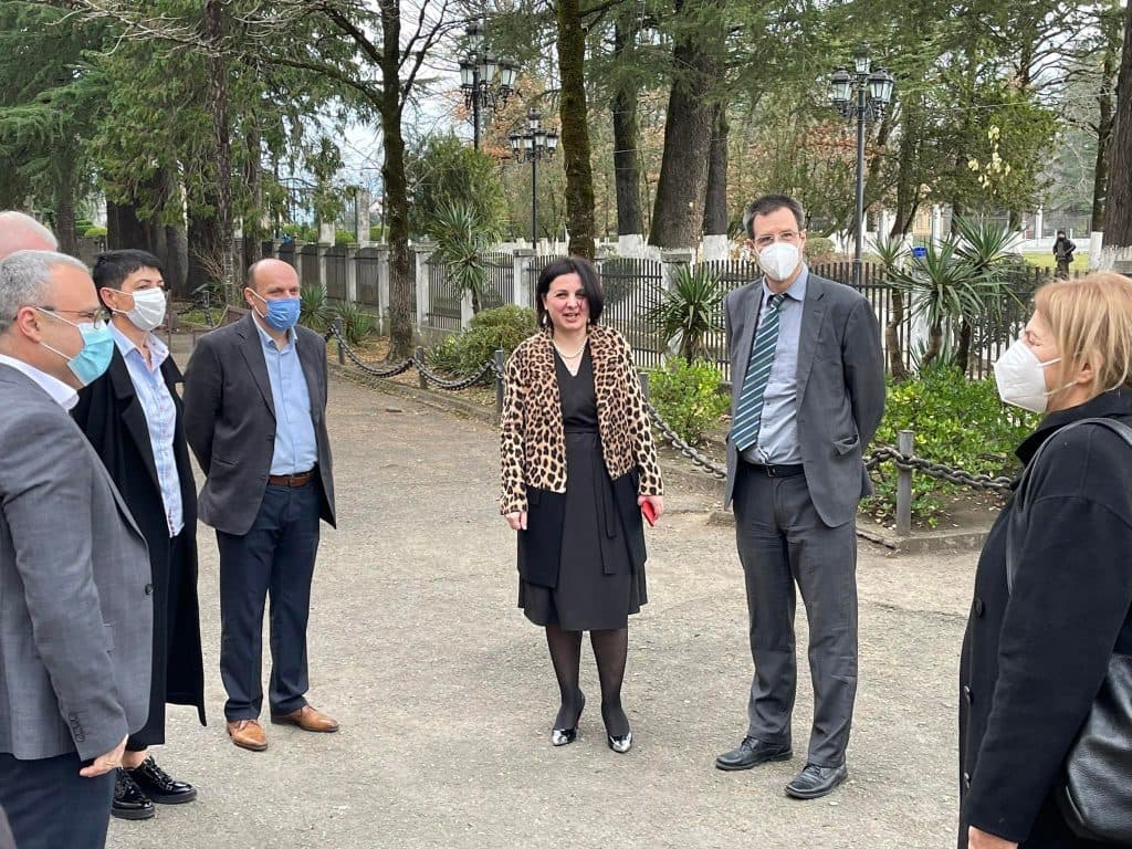 ზუგდიდის მეორე საჯარო სკოლაში „ავსტრიული კუთხე“ გაიხსნა - image 2