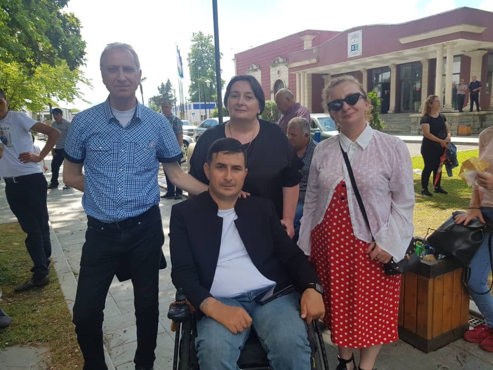 შეზღუდული შესაძლებლობების მქონე პირთა უფლებების დაცვის დღე აღნიშნეს აბაშაში