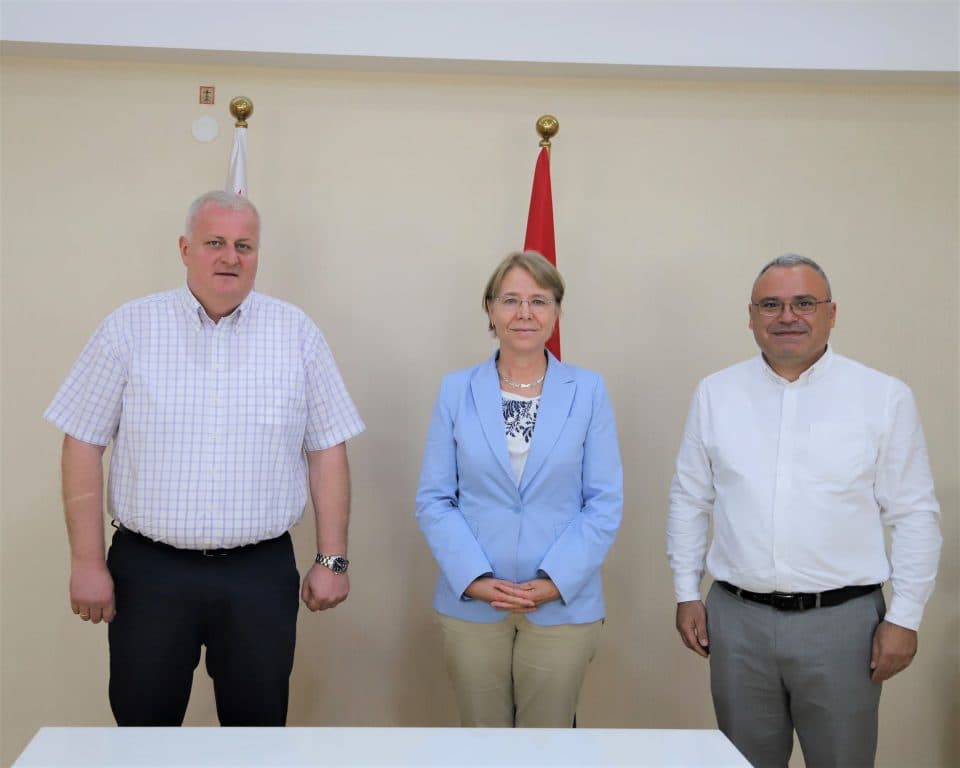 სამეგრელო-ზემო სვანეთის სახელმწიფო რწმუნებული და ზუგდიდის მერი ნიდერლანდების ელჩს შეხვდნენ