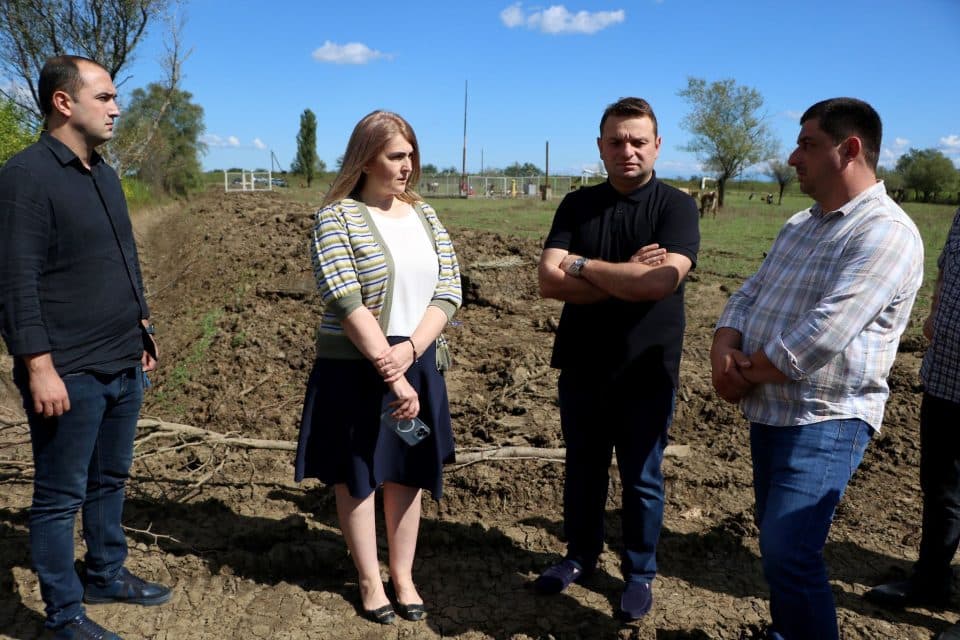 თეკლათსა და ზემო ჭალადიდში მასშტაბური სამელიორაციო სამუშაოები მიმდინარეობს