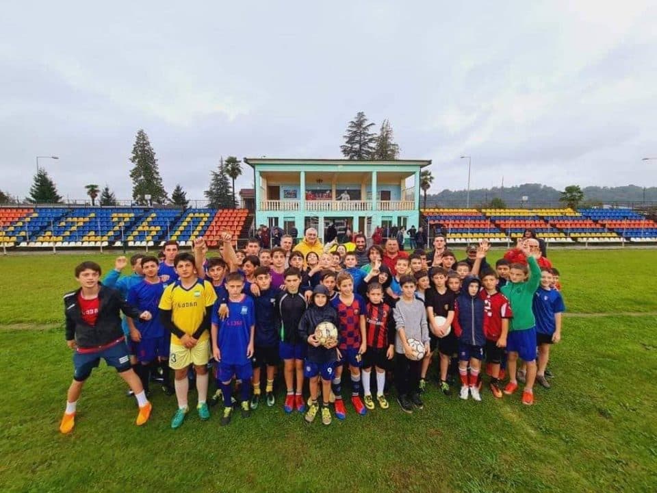 წალენჯიხის მერია: ბავშვთა ფეხბურთის აკადემია გაიხსნება